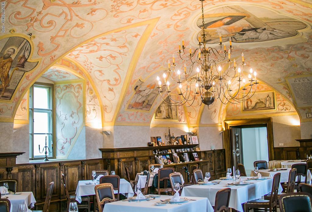 Sopron Monastery Hotel Екстериор снимка