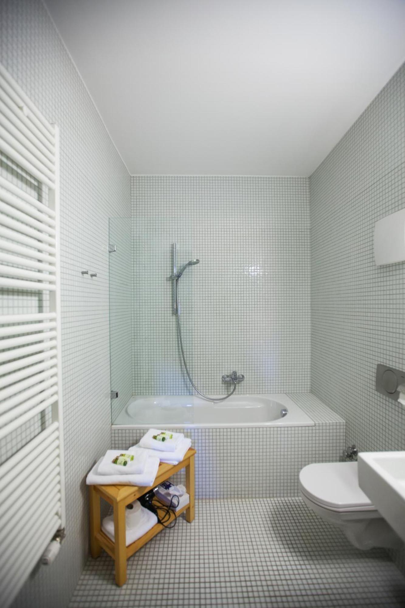 Sopron Monastery Hotel Екстериор снимка